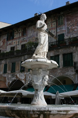 Madonna Verona Fountain
